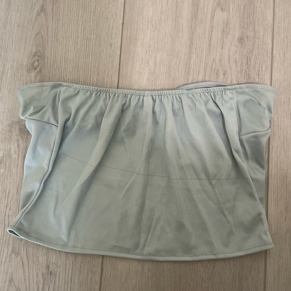 Modessa Couture formal sequined dress. Light emerald green and silver color. - Picture 8 of 12